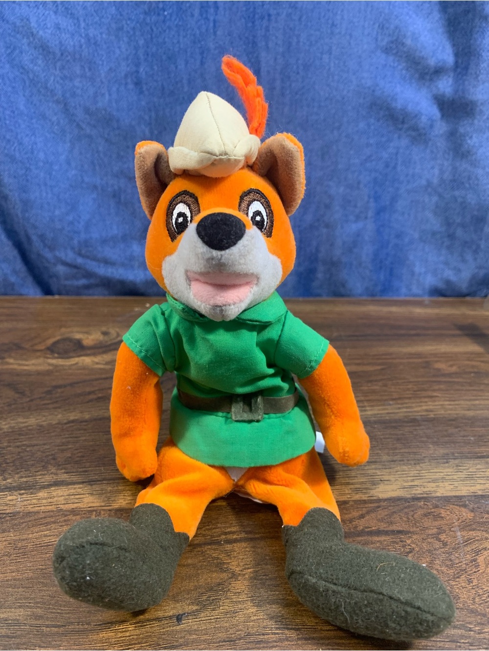 Disney Robin Hood Fox Plush Beanbag Stuffed Animal Orange Green Outfit